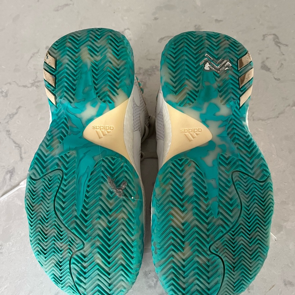 Adidas Harden Vol. 6 “The Bahamas” size 8 - Picture 4 of 4